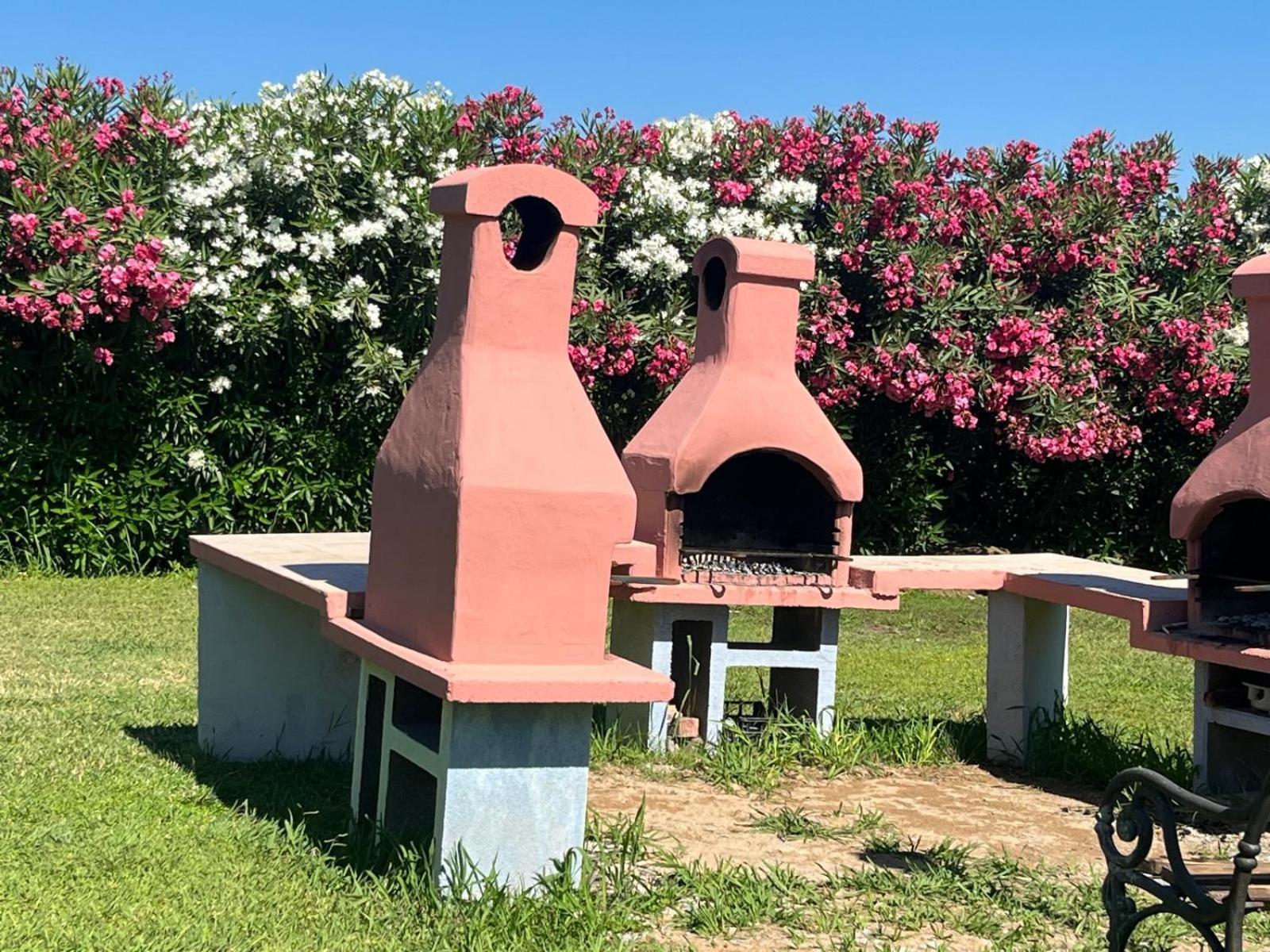 Appartamento Con Piscina Valledoria  Exterior photo